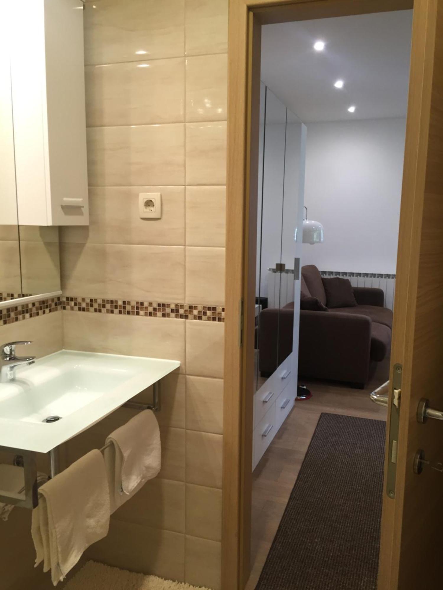 Apartments & Rooms Marina Dramalj Bilik gambar