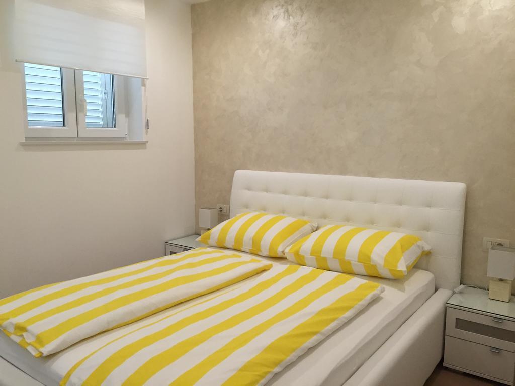 Apartments & Rooms Marina Dramalj Luaran gambar