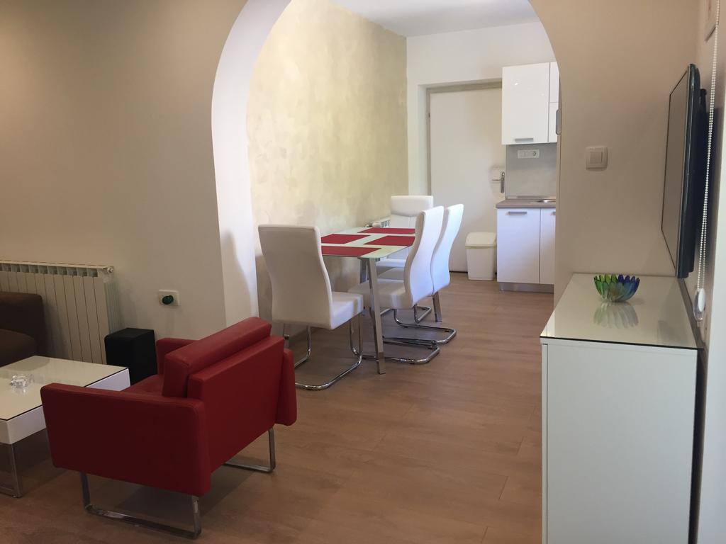 Apartments & Rooms Marina Dramalj Luaran gambar
